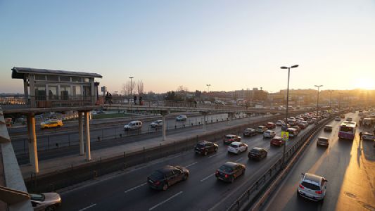 FLORYA METROBS STASYONU NAATI